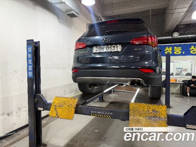 Hyundai Santafe Diesel(e-VGT) 2.0 2WD Premium — пробег 158 874 км — фото 2 из 3