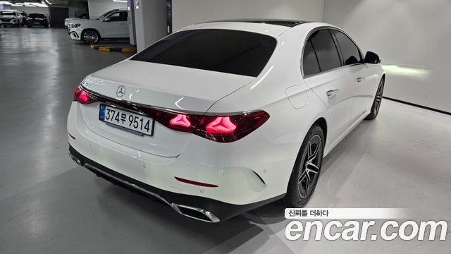 Mercedes-Benz E-Class E200 AMG Line — пробег 2 063 км — фото 4 из 5