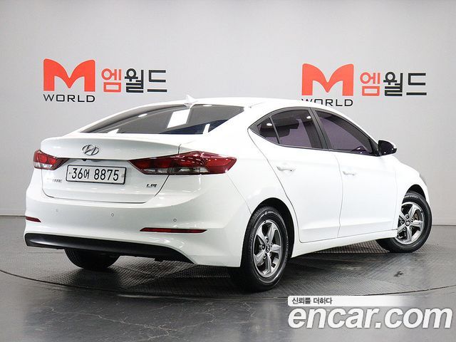 Hyundai AVANTE из Кореи Encar