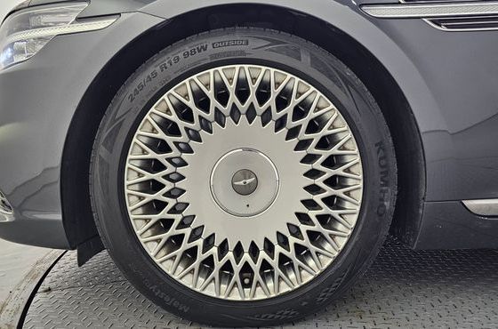 Genesis G90 3.3 T AWD Structure Change (Bi-Fuel) — пробег 89 936 км — фото 5 из 5