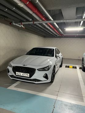 Genesis G70 3.3T Sport AWD Prestige — пробег 71 600 км — фото 1 из 5