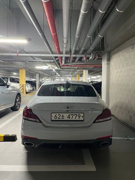Genesis G70 3.3T Sport AWD Prestige — пробег 71 600 км — фото 4 из 5