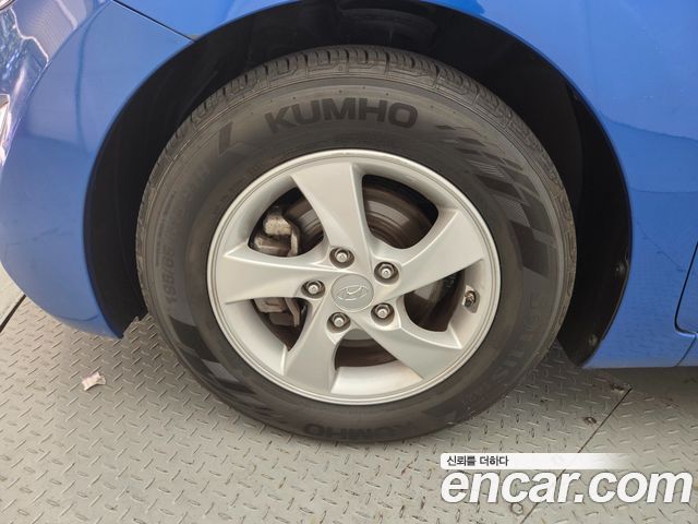 Hyundai AVANTE 1.6 GDi Smart Standard — пробег 80 000 км — фото 5 из 5