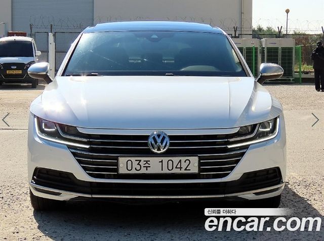 Volkswagen Arteon 2.0 TDI Premium — пробег 180 911 км — фото 1 из 5