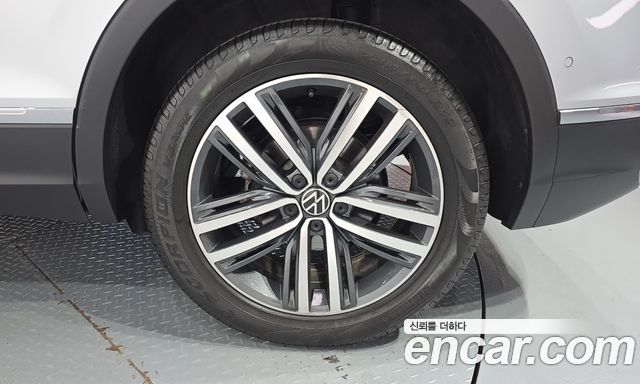 Volkswagen Tiguan из Кореи Encar