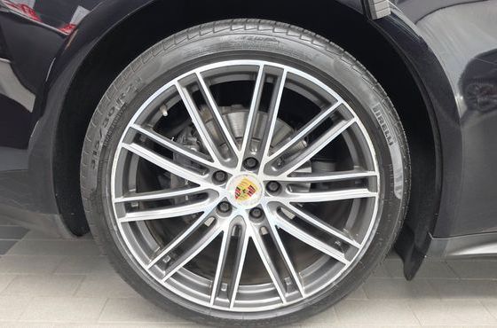Porsche Panamera 3.0 AWD — пробег 89 422 км — фото 5 из 5