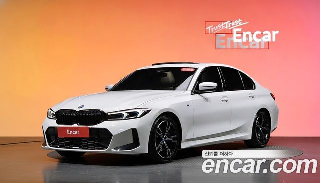 BMW 3-Series 320i M Sport — пробег 24 593 км — фото 1 из 5