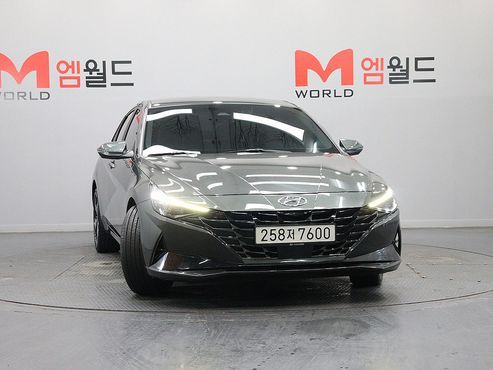 Hyundai AVANTE 1.6 Inspiration — пробег 83 000 км — фото 2 из 5