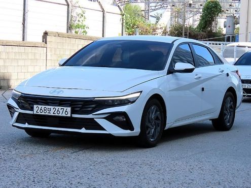Hyundai AVANTE 1.6 Modern — пробег 12 914 км — фото 2 из 5