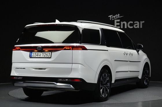 Kia Carnival Diesel 9-Seater Noblesse — пробег 48 401 км — фото 2 из 5