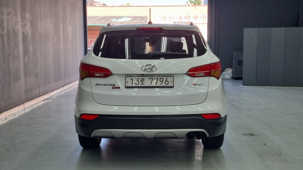 Hyundai Santafe Diesel(e-VGT) 2.0 2WD Exclusive Special — пробег 99 000 км — фото 4 из 5