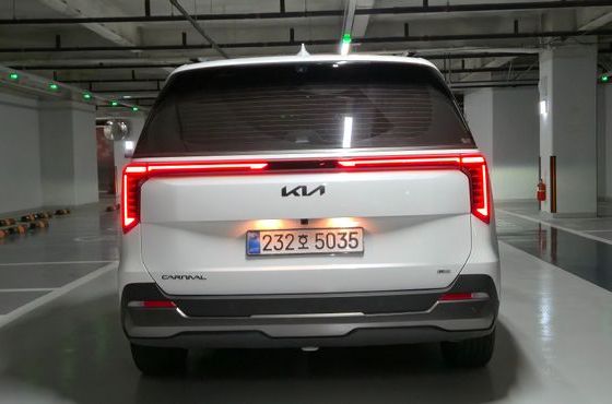 Kia Carnival Gasoline 7 Seater X Line — пробег 9 500 км — фото 4 из 5