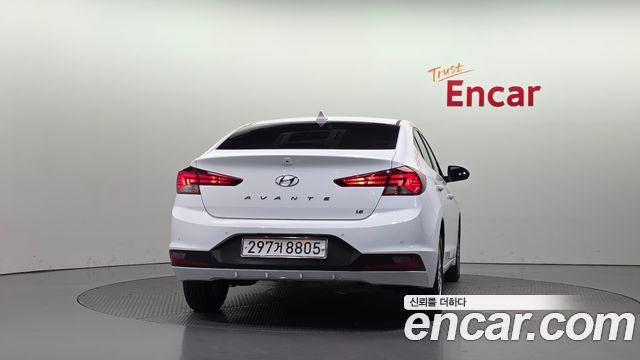 Hyundai AVANTE из Кореи Encar