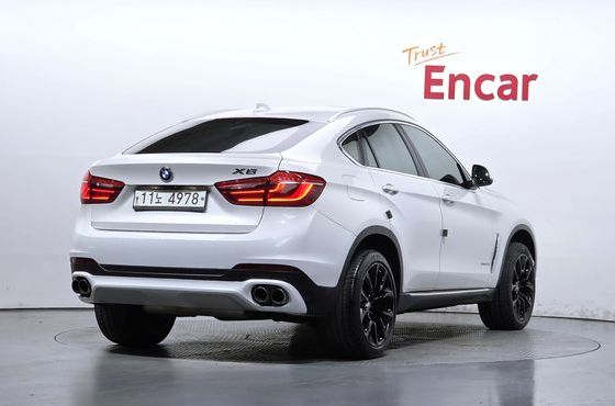 BMW X6 xDrive 30d — пробег 190 402 км — фото 2 из 5
