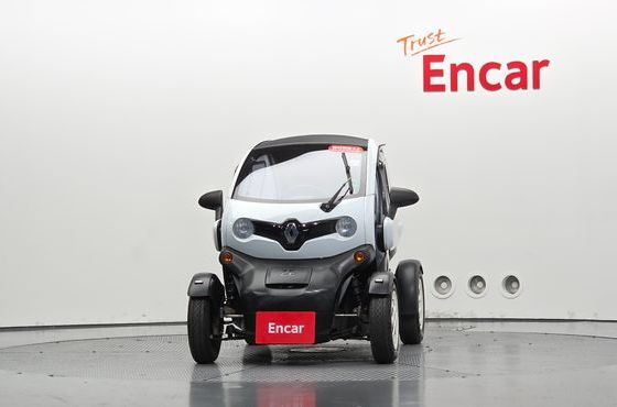 Renault (Samsung) Twizy Cargo(1-seater+Trunk) — пробег 35 726 км — фото 3 из 5
