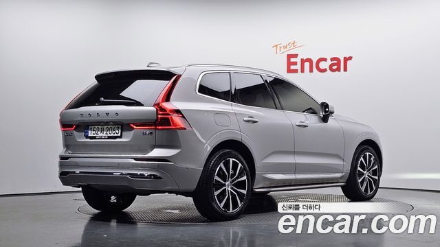 Volvo XC60 B6 Ultimate Bright — пробег 59 885 км — фото 2 из 5