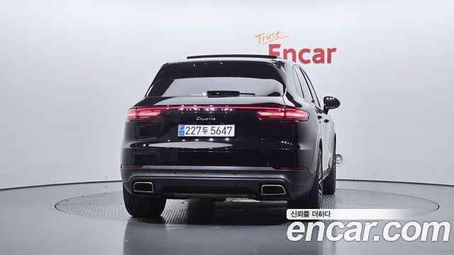 Porsche Cayenne 3.0 — пробег 108 677 км — фото 4 из 5