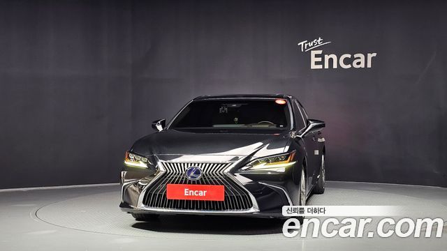 Lexus ES Executive — пробег 140 760 км — фото 3 из 5