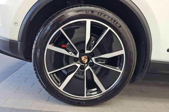Porsche Macan 4S — пробег 17 644 км — фото 5 из 5