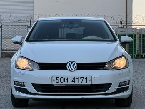 Volkswagen Golf 1.6 TDI — пробег 59 800 км — фото 1 из 5