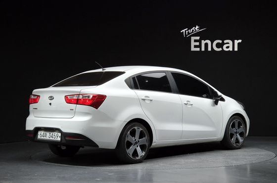 Kia pride 1.6 GDI Sedan Prestige — пробег 80 835 км — фото 2 из 5