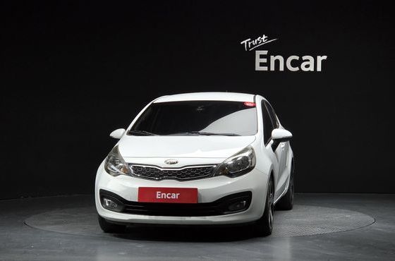 Kia pride 1.6 GDI Sedan Prestige — пробег 80 835 км — фото 3 из 5