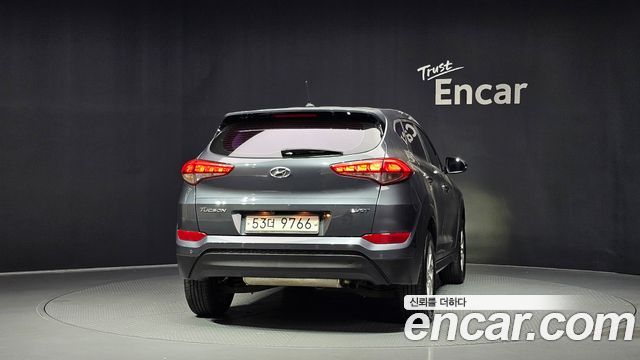 Hyundai Tucson из Кореи Encar