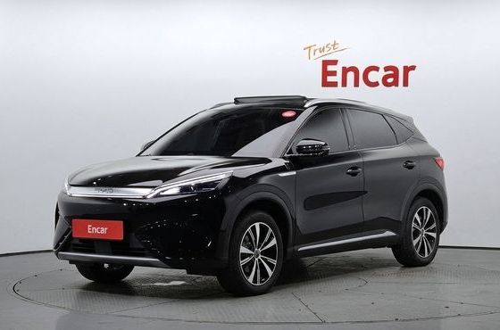 BYD Atto 3 Plus — пробег 3 206 км — фото 1 из 5