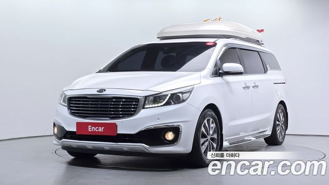 Kia Carnival 9-seater Luxury — пробег 204 969 км — фото 1 из 5