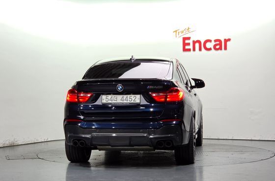BMW X4 M40i — пробег 87 259 км — фото 4 из 5
