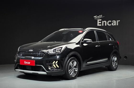 Kia Niro 1.6 HEV Noblesse — пробег 39 391 км — фото 1 из 5
