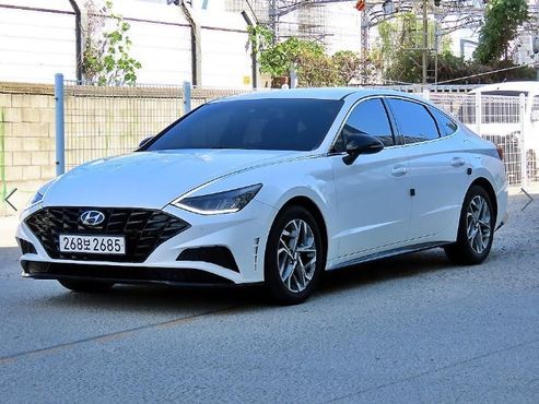 Hyundai Sonata 2.0 Premium Plus — пробег 47 558 км — фото 2 из 5