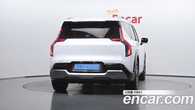 Kia EV9 из Кореи Encar