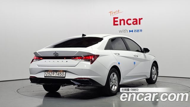 Hyundai AVANTE из Кореи Encar