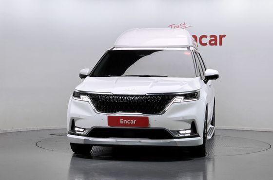 Kia Carnival Gasoline 9-Seater Hi-Limousine Signature — пробег 73 391 км — фото 3 из 5