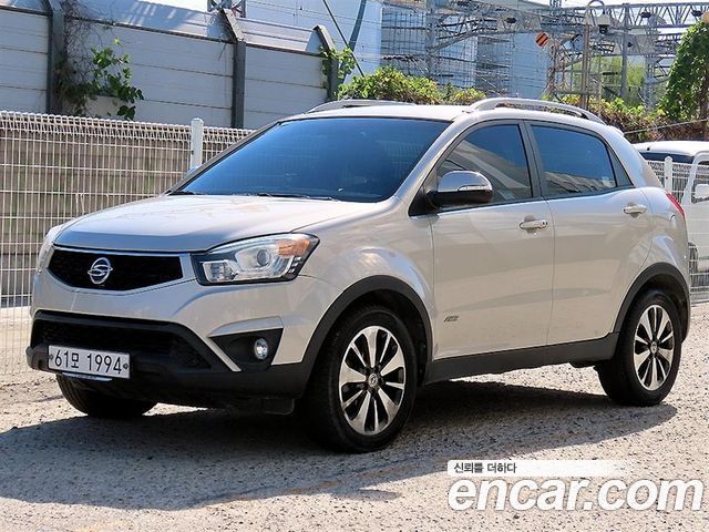 Ssangyong KORANDO 2.0 CVT 4WD Deluxe — пробег 135 768 км — фото 2 из 5