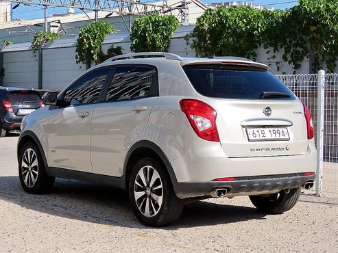 Ssangyong KORANDO 2.0 CVT 4WD Deluxe — пробег 135 768 км — фото 3 из 5