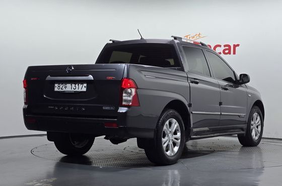 Ssangyong KORANDO 2.2 EXTREME 4WD — пробег 138 891 км — фото 2 из 5