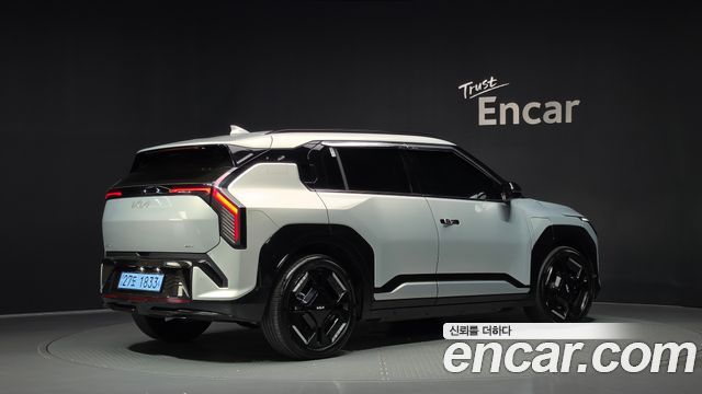 Kia EV3 из Кореи Encar
