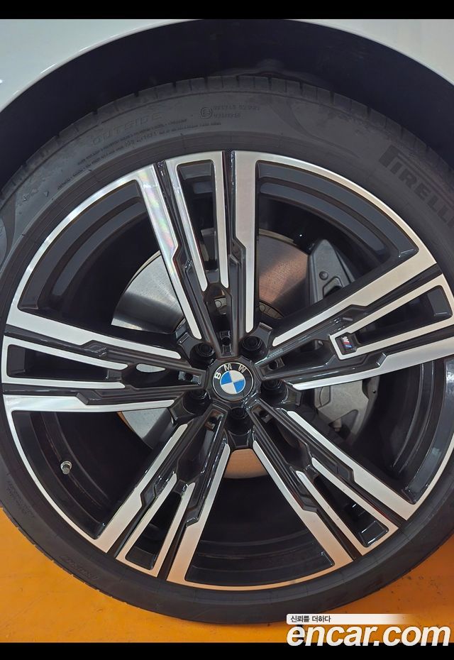 BMW 7-Series из Кореи Encar