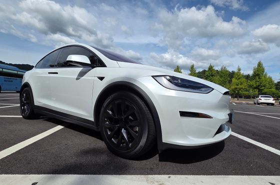 Tesla Model X AWD — пробег 36 300 км — фото 2 из 5