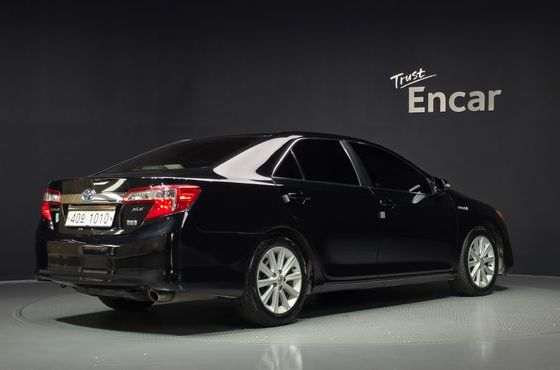 Toyota Camry Hybrid XLE — пробег 157 671 км — фото 2 из 5