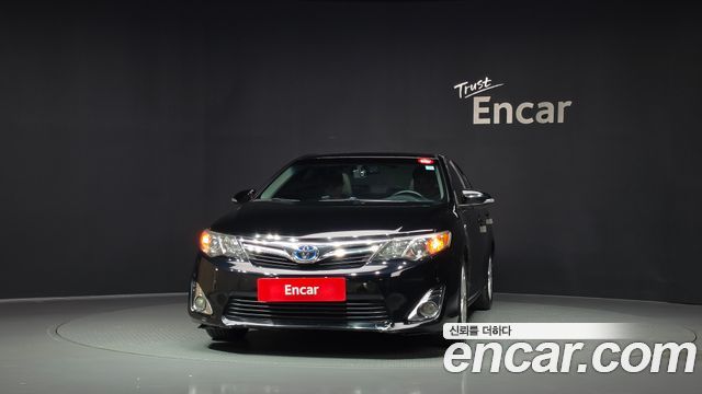 Toyota Camry Hybrid XLE — пробег 157 671 км — фото 3 из 5