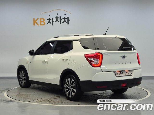 Ssangyong TIBOLI из Кореи Encar