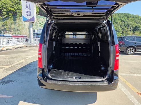 Hyundai Starex Van 3-Seater Smart — пробег 120 000 км — фото 5 из 5