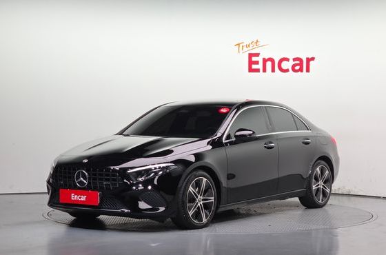 Mercedes-Benz A-Class A220 Sedan — пробег 21 295 км — фото 1 из 5