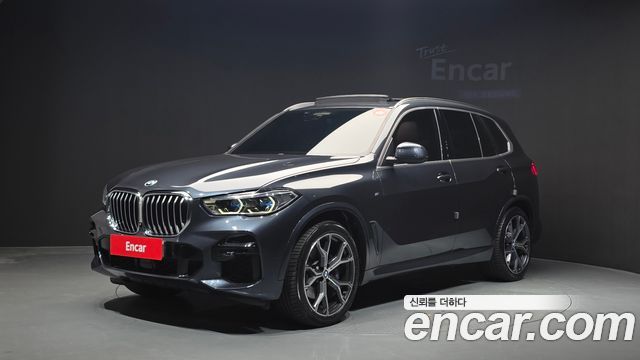BMW X5 xDrive 30d M Sport — пробег 109 705 км — фото 1 из 5