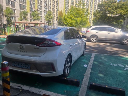 Hyundai Ioniq I — пробег 93 500 км — фото 4 из 5