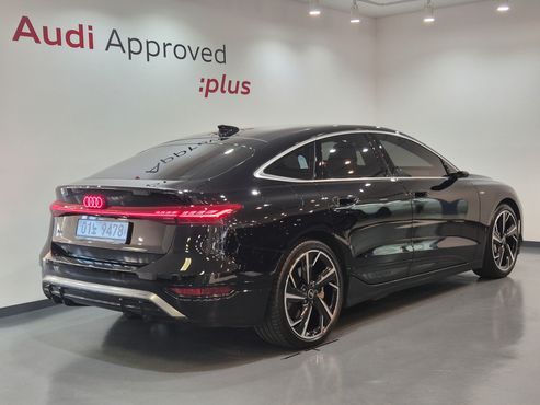 Audi A6 e-Tron Performance S line — пробег 10 069 км — фото 2 из 5