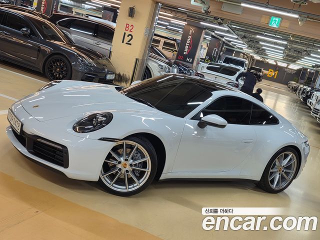 Porsche 911 Carrera — пробег 21 000 км — фото 1 из 5
